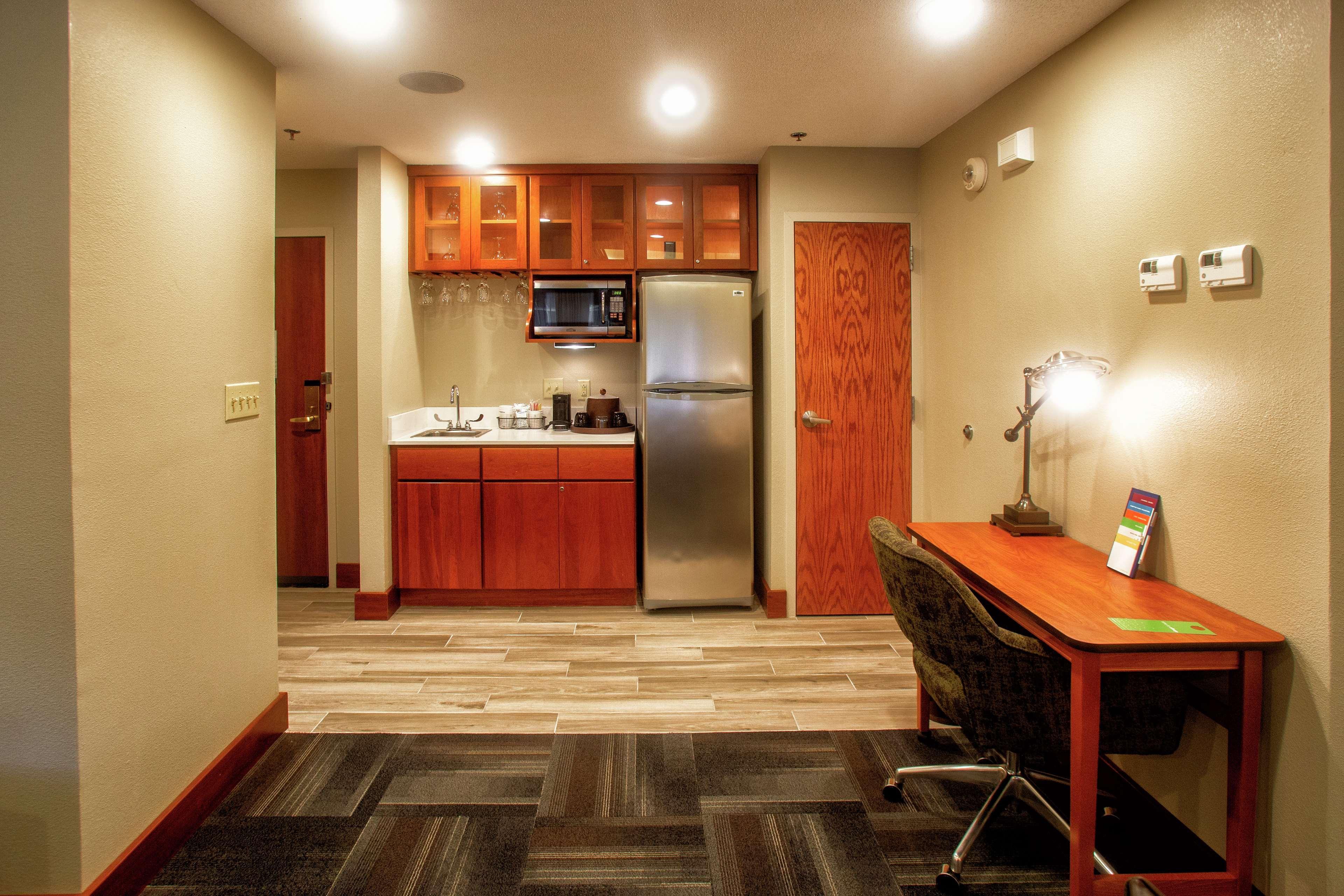 Hampton Inn Wheeling Exterior photo